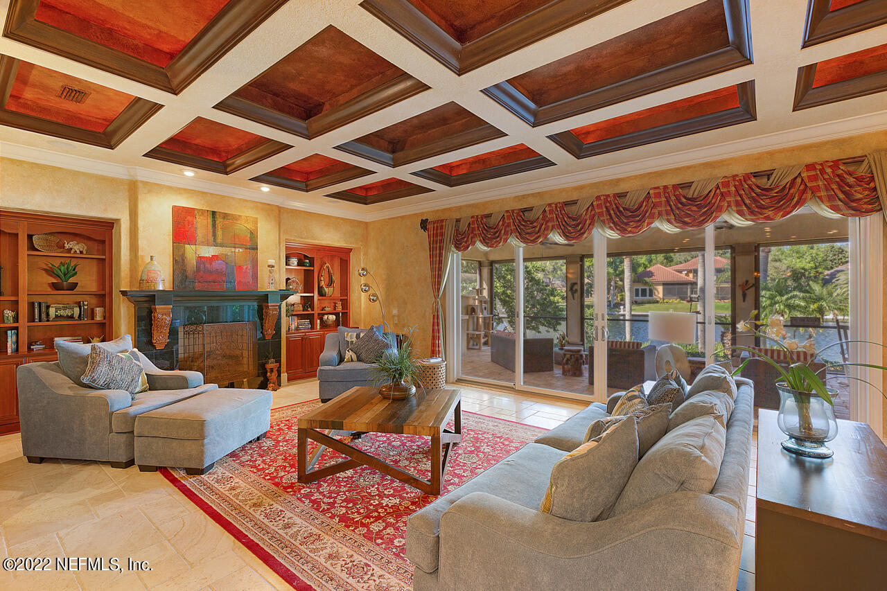 13639 Queens Harbor Boulevard Jacksonville, FL 32225 - Photo 28 of 59 Large family room