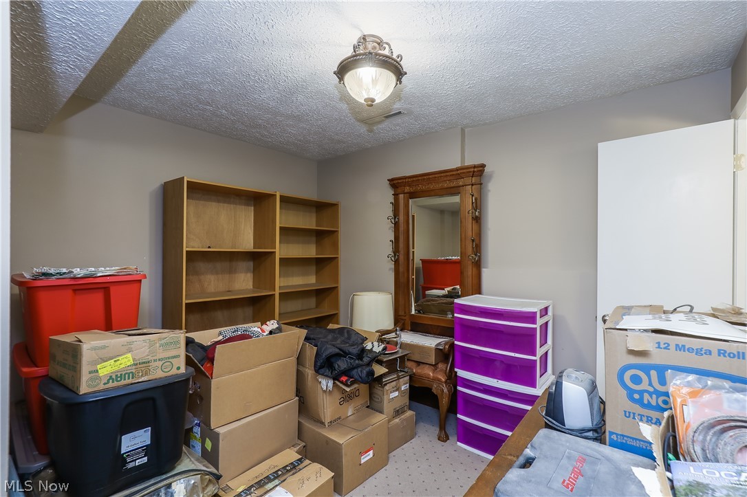 2716 Pressler Road Akron, OH 44312 - Photo 22 of 29 Lower level office