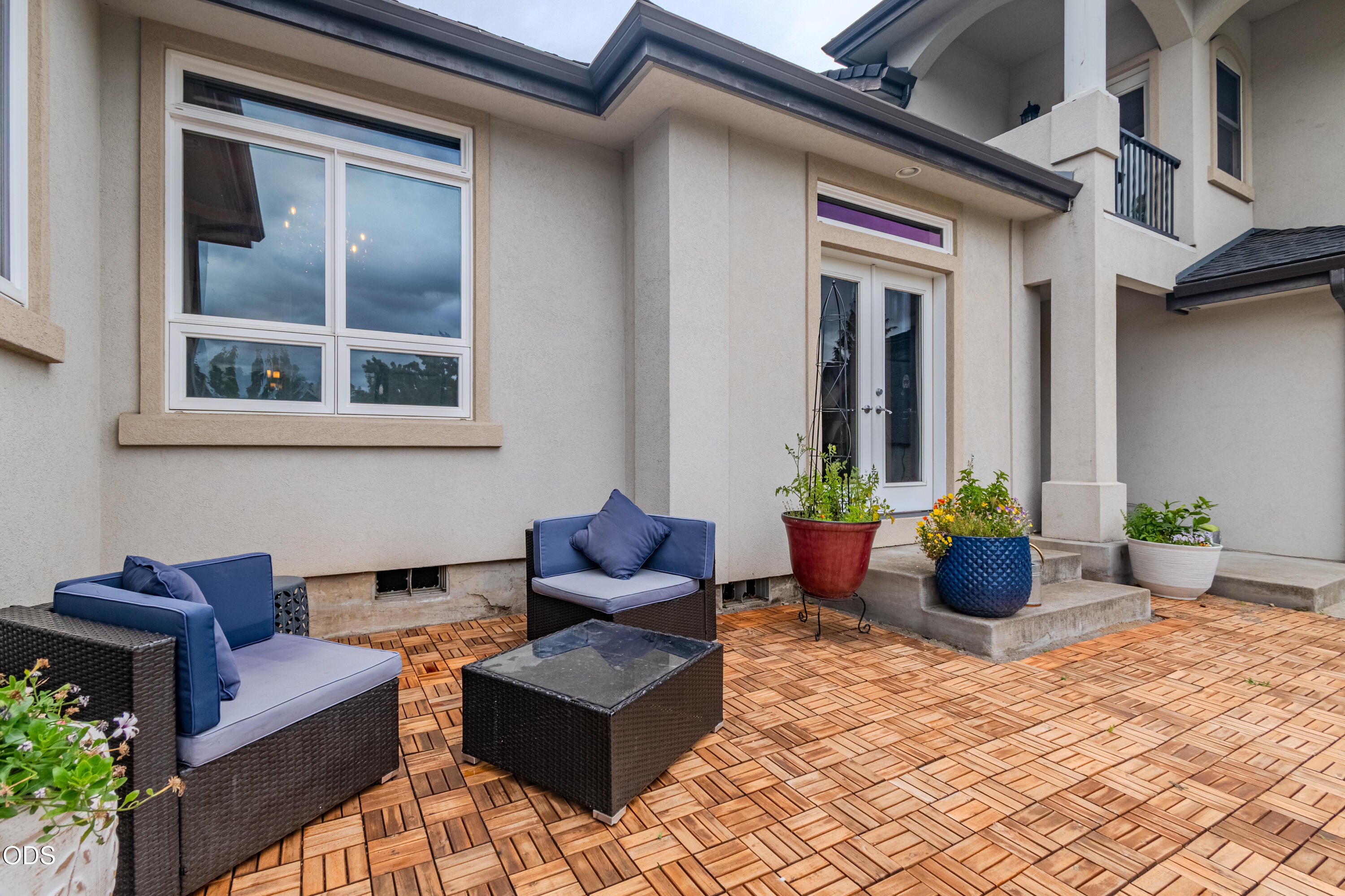 2401 Fox Run Medford, OR 97504 - Photo 4 of 57