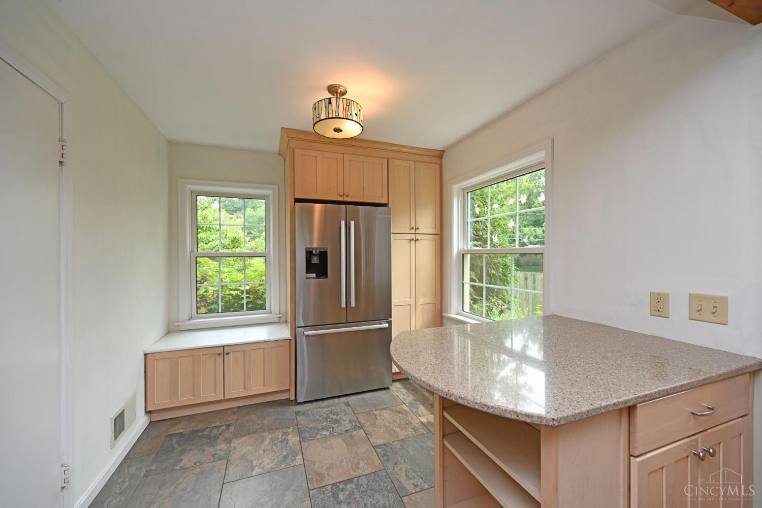 6337 Kincaid Road Cincinnati, OH 45213 - Photo 21 of 48 Gallery Image 21