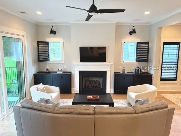 $975,000 | 453 Flatwater Drive, Bluffton, SC 29910
