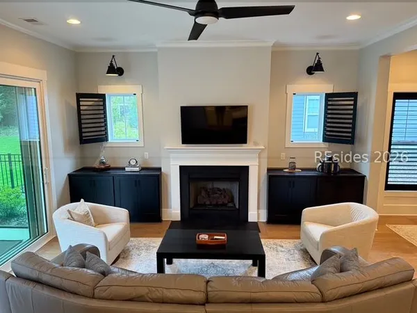 $975,000 | 453 Flatwater Drive, Bluffton, SC 29910