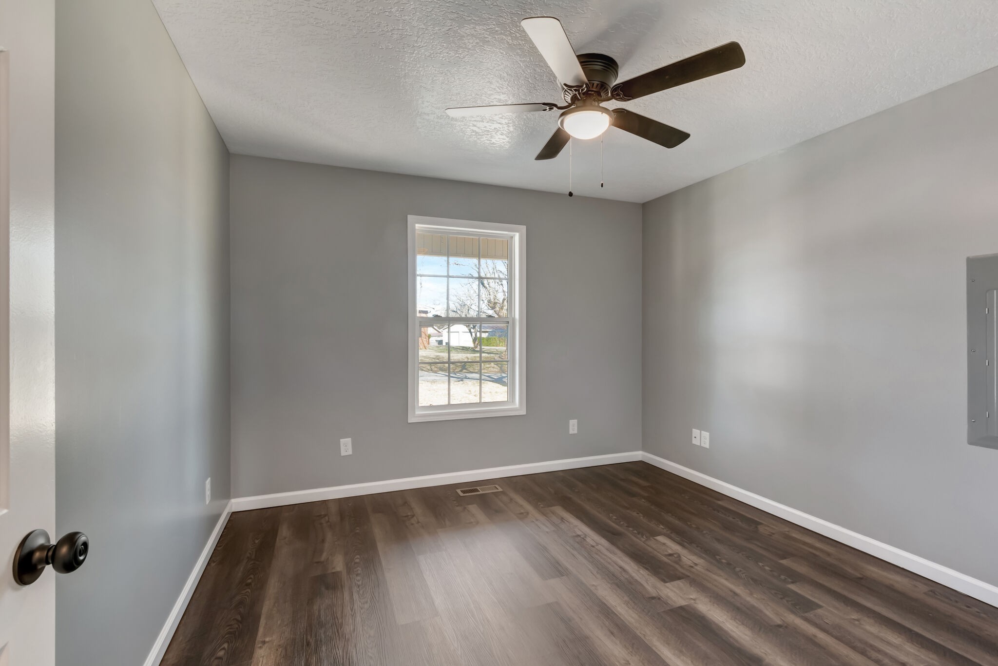 211 Walnut Street Decherd, TN 37324 - Photo 15 of 28 Gallery Image 15