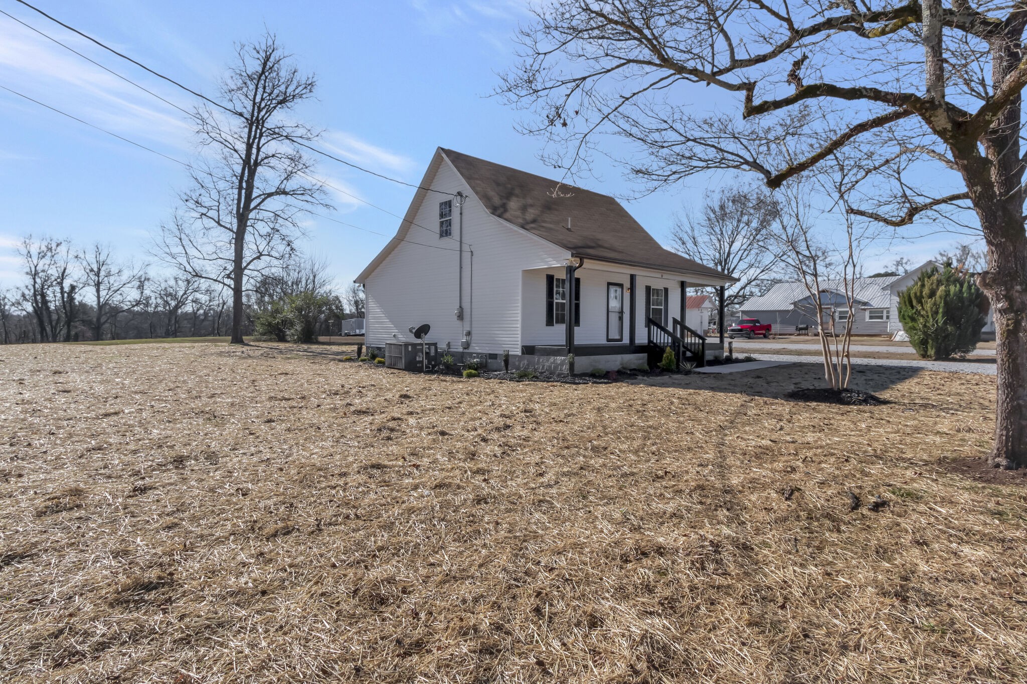 211 Walnut Street Decherd, TN 37324 - Photo 3 of 28 Gallery Image 3