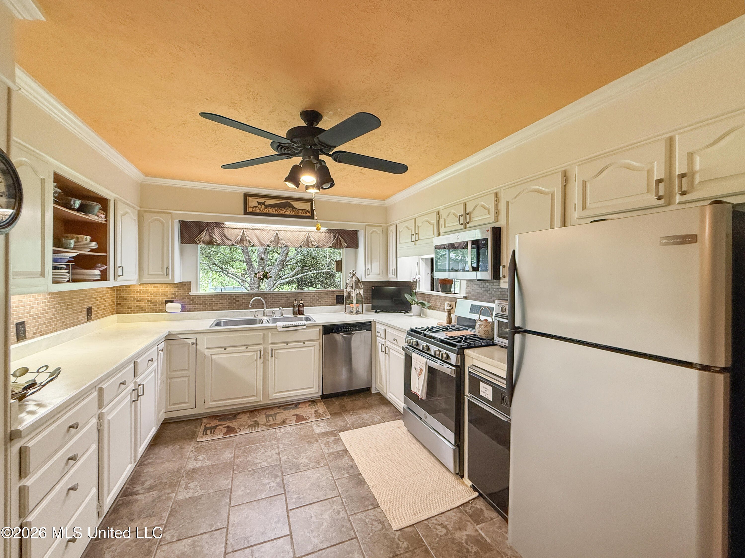 4776 Terry Road Jackson, MS 39272 - Photo 12 of 37 995081a85e94a0bc6bd0ca0611db62fd195ce04e