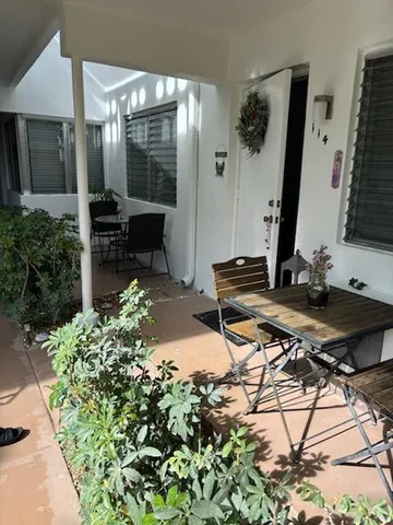 $1,800 | 3701 Tyler Street, Unit 114, Hollywood, FL 33021