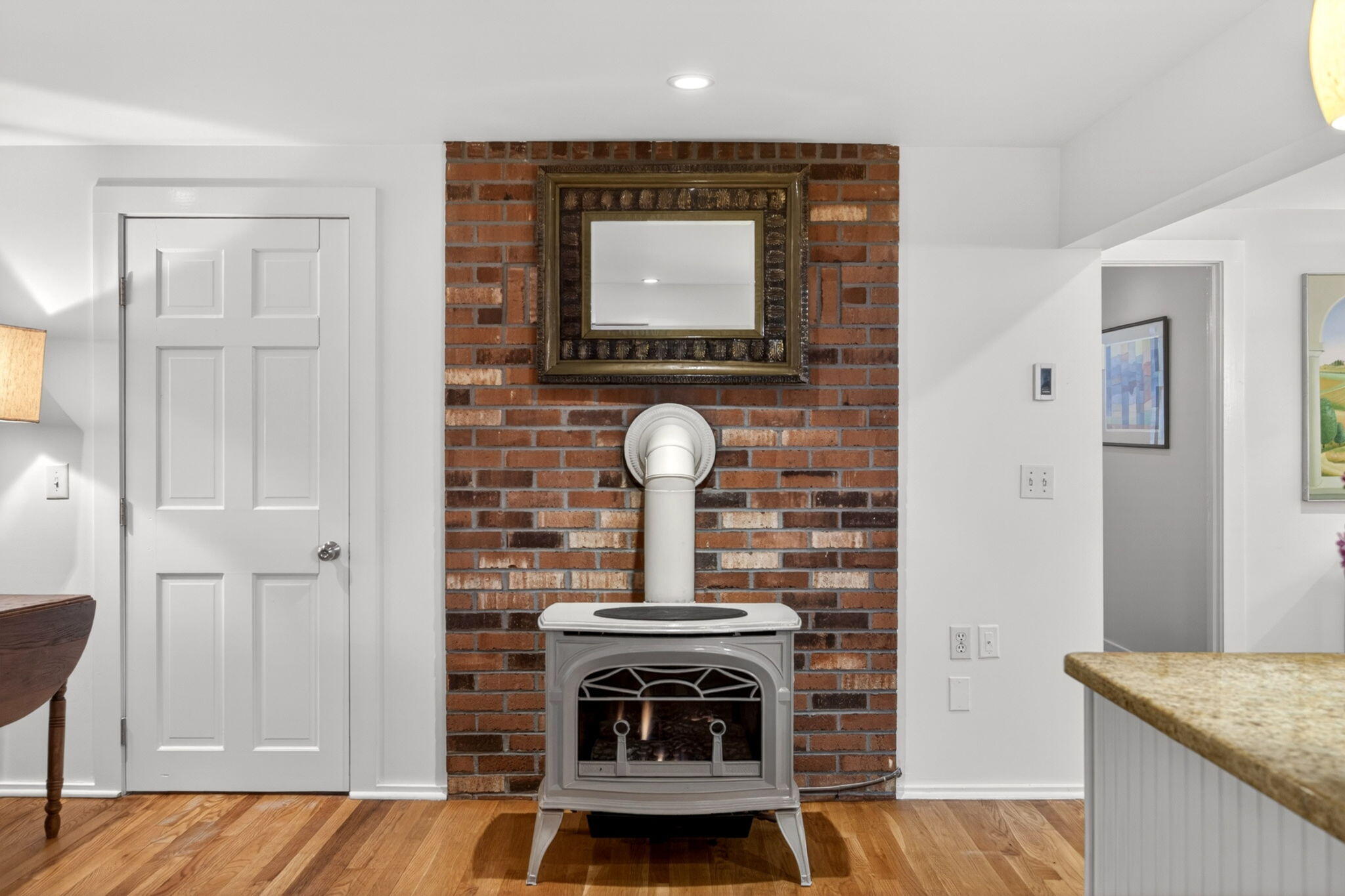 7 Miller Hill Road, Unit 1 Provincetown, MA 02657 - Photo 9 of 36 13-14-9L4A2798
