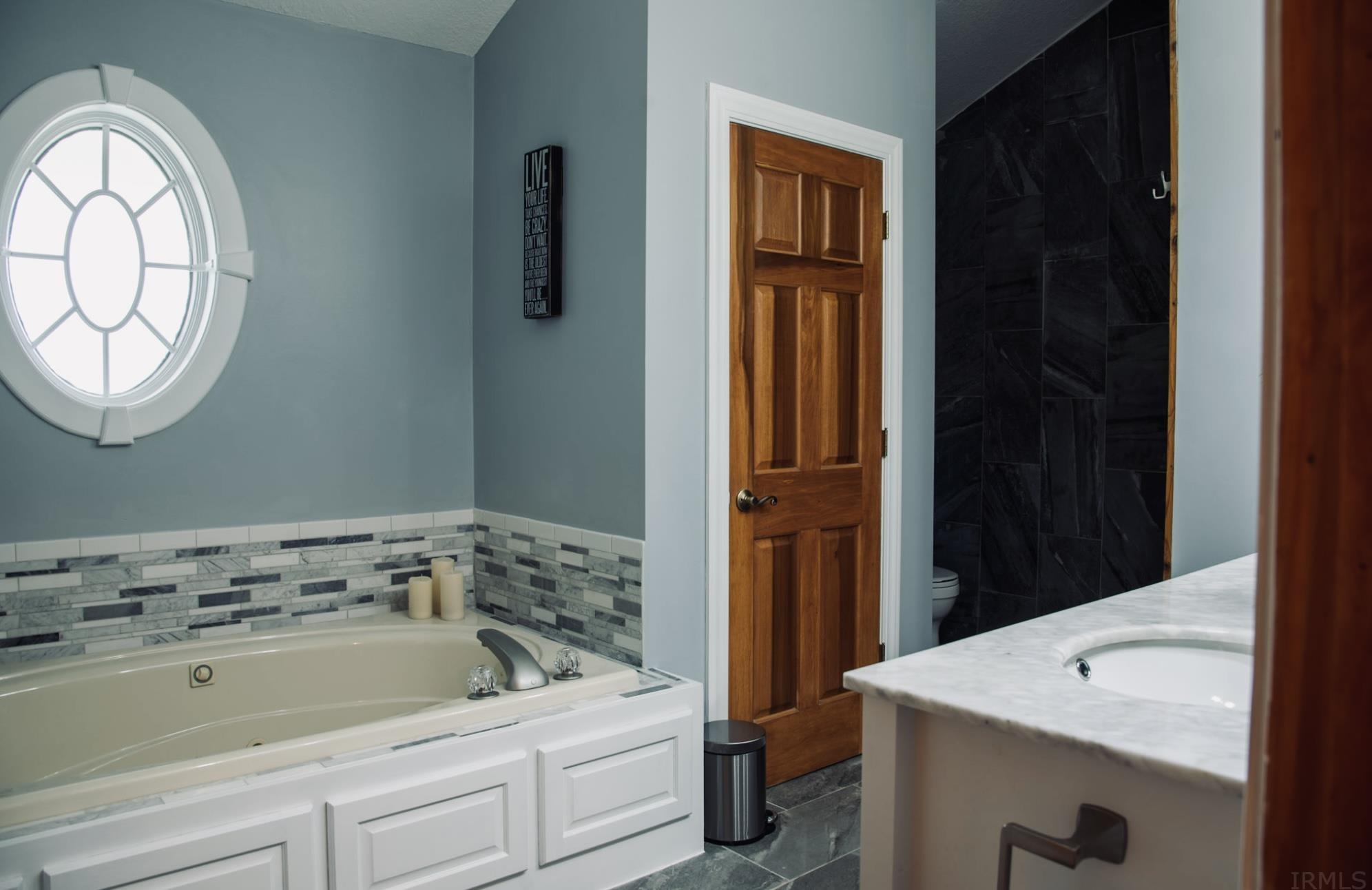304 Hunters Ridge Auburn, IN 46706 - Photo 15 of 35 Gallery Image 15