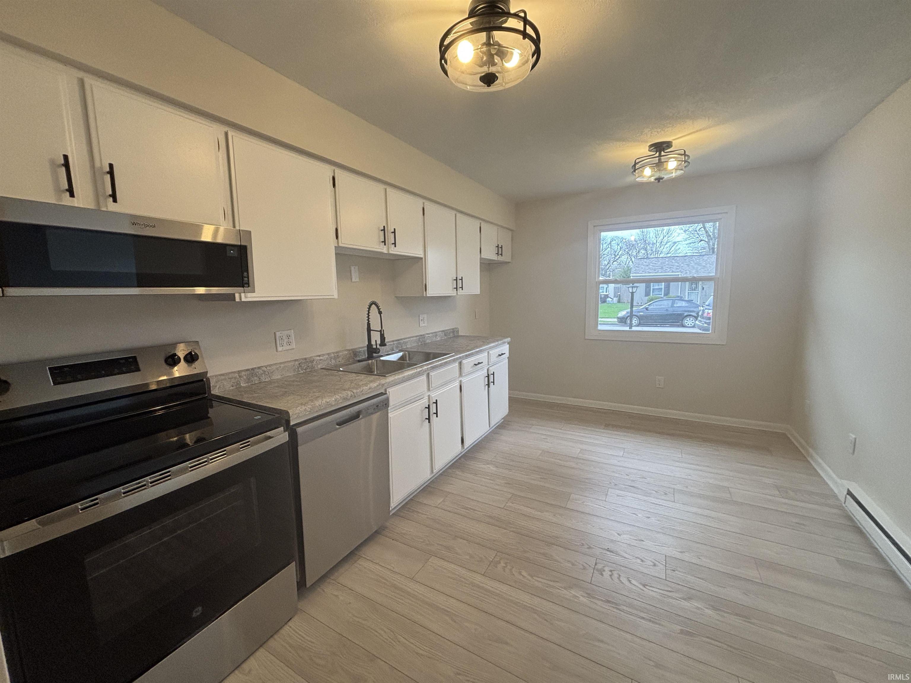 4502 Winter Street Fort Wayne, IN 46806 - Photo 5 of 12
