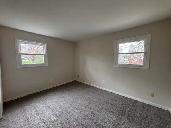 $139,900 | 4502 Winter Street, Fort Wayne, IN 46806