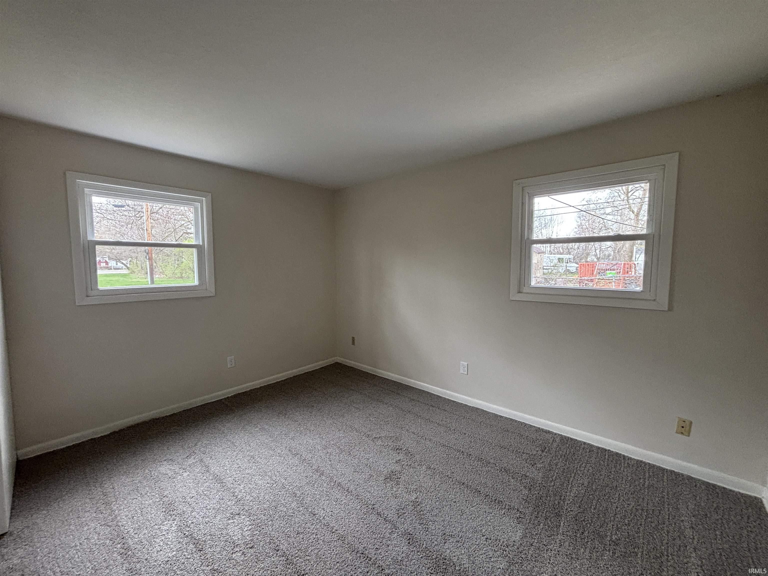 4502 Winter Street Fort Wayne, IN 46806 - Photo 10 of 12