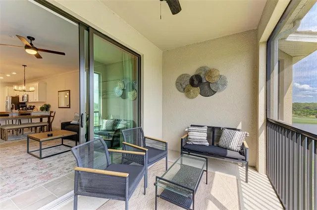 $300,000 | 18114 Gawthrop Drive, Unit 403, Bradenton, FL 34211