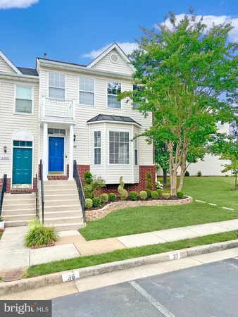 $3,800 | 6400 Warren Point Court, Alexandria, VA 22315