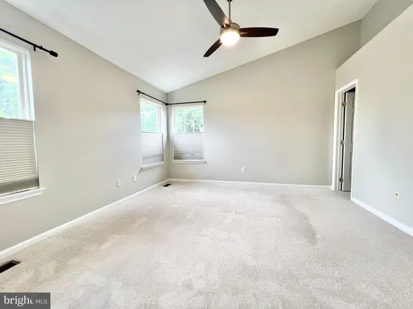 $3,800 | 6400 Warren Point Court, Alexandria, VA 22315