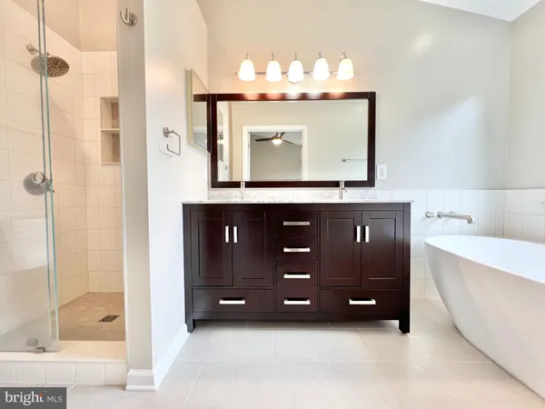 $3,800 | 6400 Warren Point Court, Alexandria, VA 22315