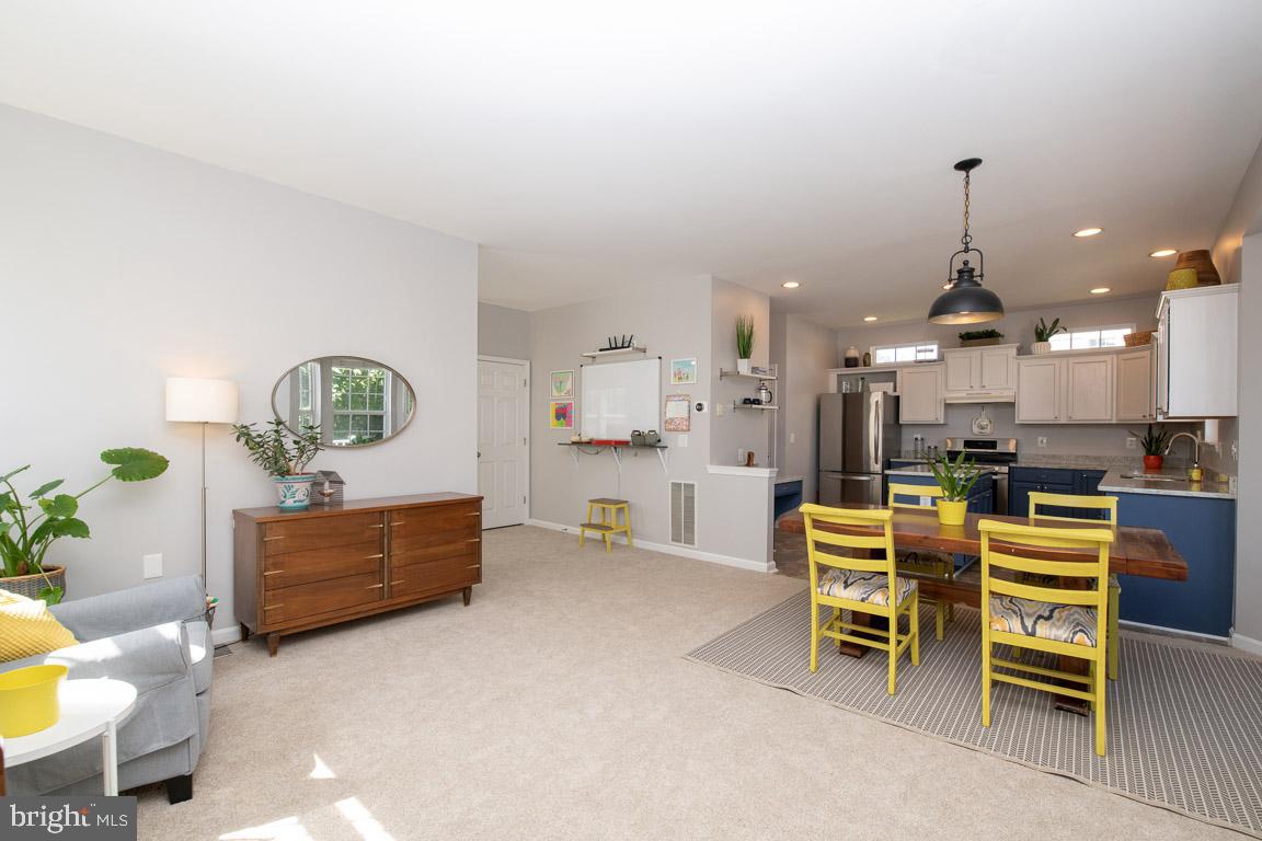 125 South Hilltop Road Baltimore, MD 21228 - Photo 19 of 66 Gallery Image 19