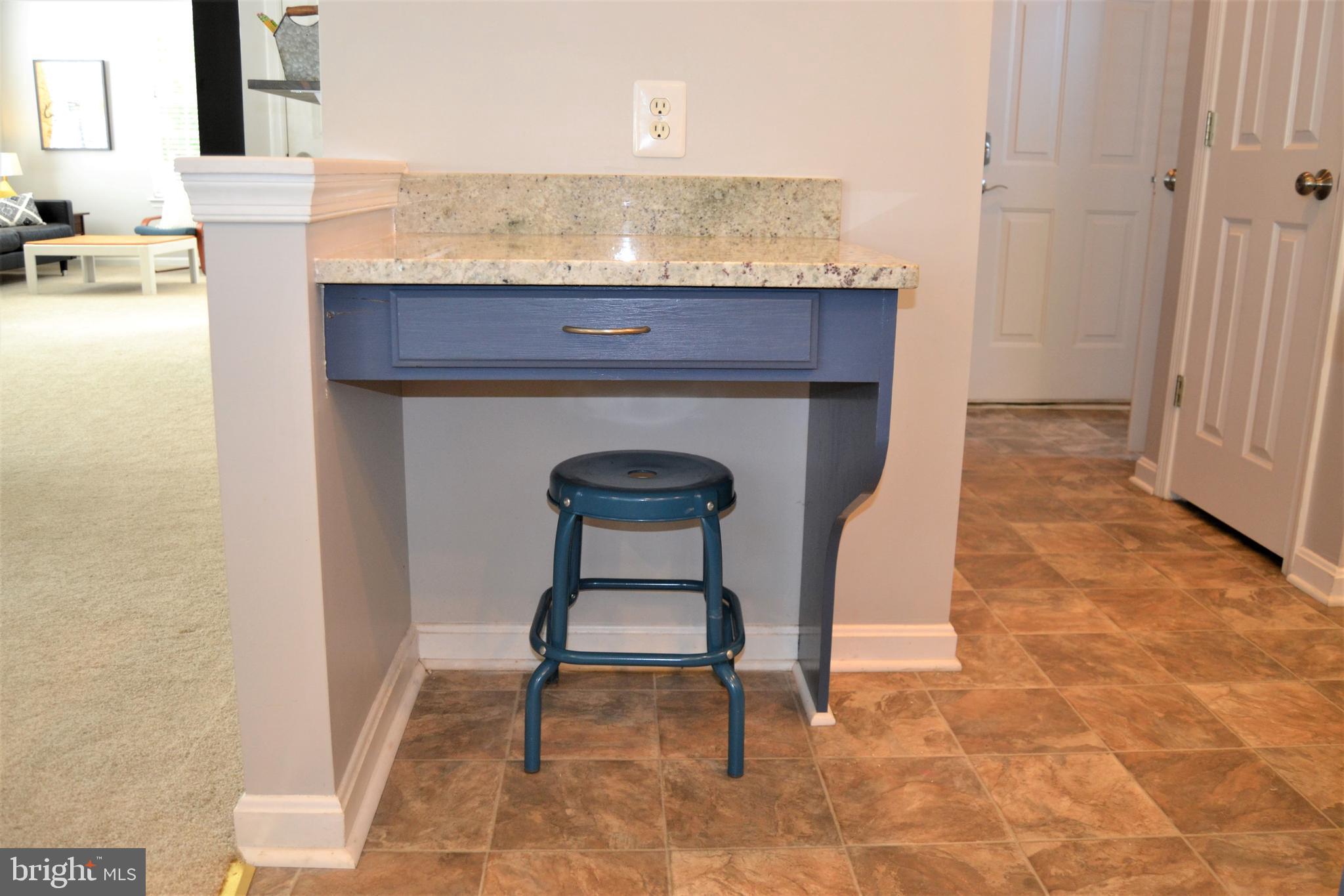 125 South Hilltop Road Baltimore, MD 21228 - Photo 24 of 66 Great little workspace!