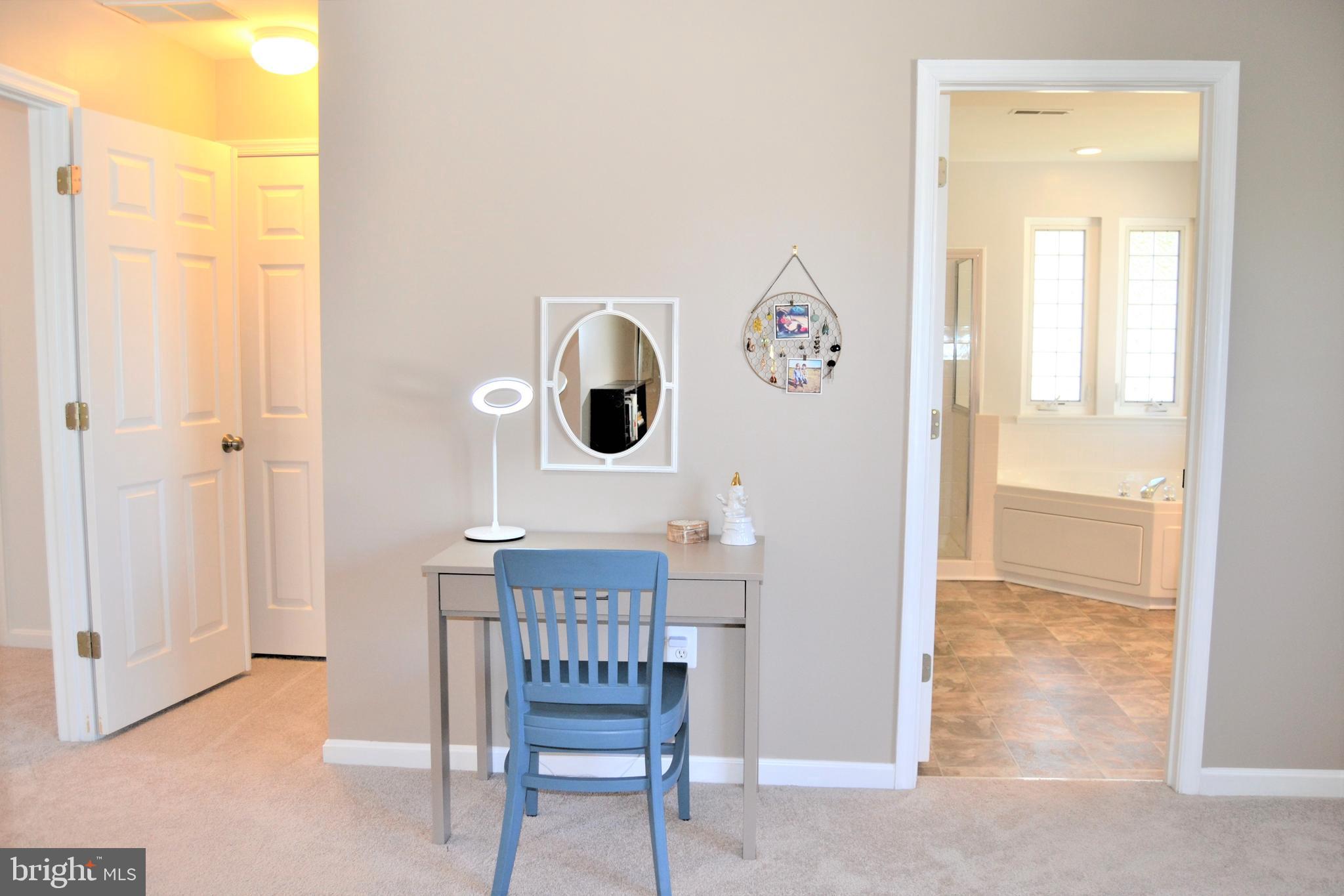 125 South Hilltop Road Baltimore, MD 21228 - Photo 33 of 66 Walk in closet on left