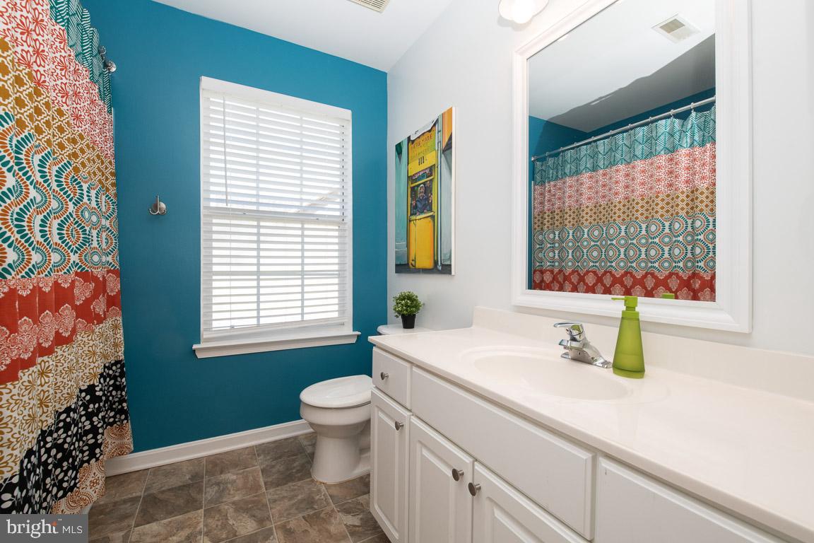 125 South Hilltop Road Baltimore, MD 21228 - Photo 45 of 66 Updated full bath