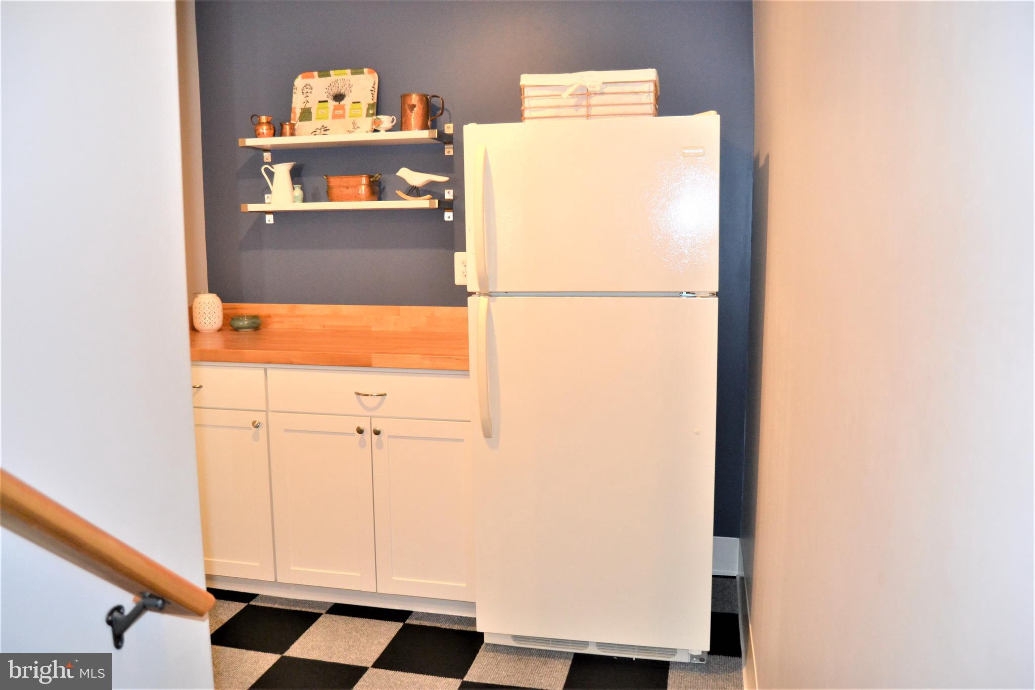 125 South Hilltop Road Baltimore, MD 21228 - Photo 47 of 66 Gallery Image 47