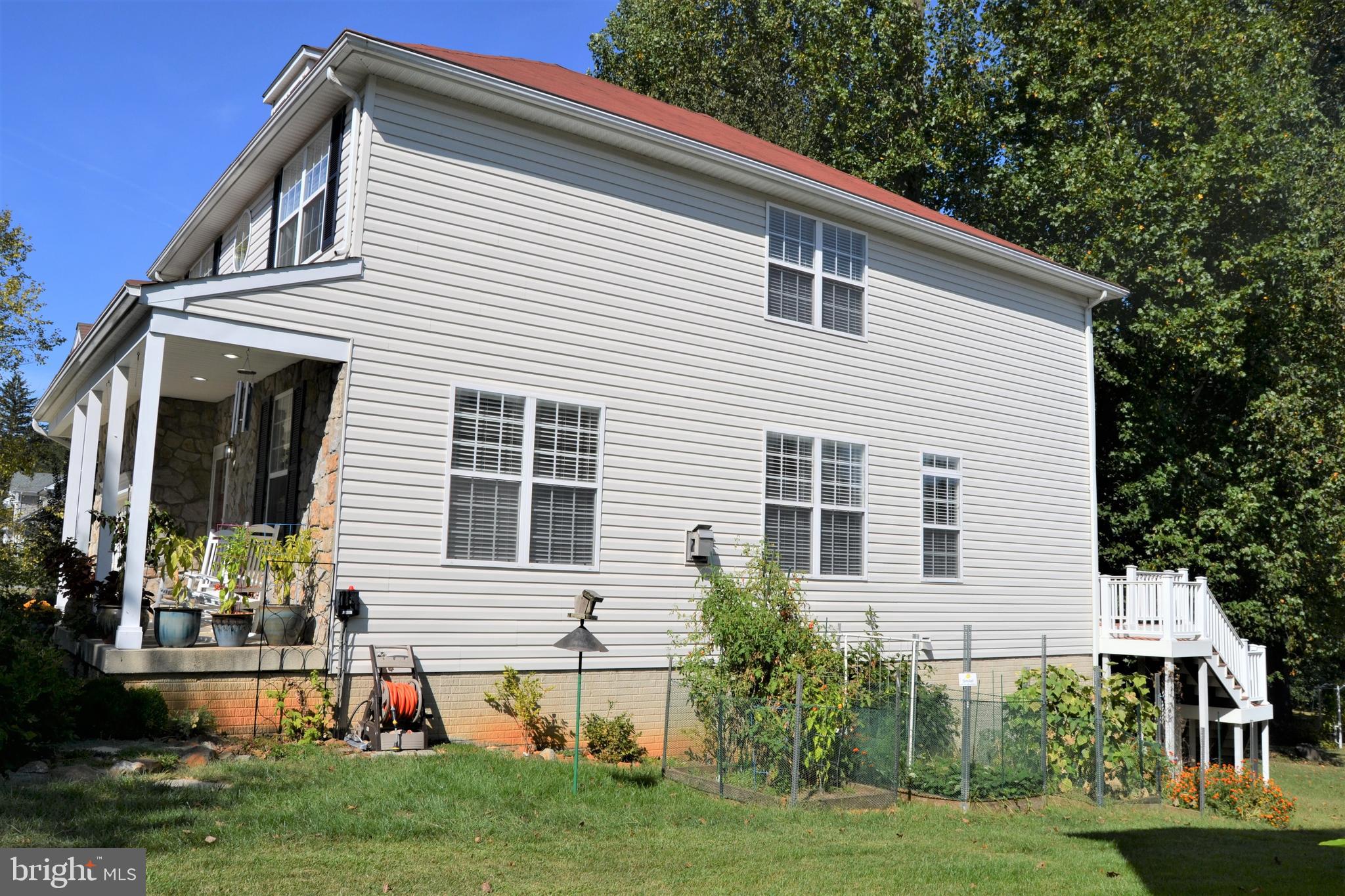 125 South Hilltop Road Baltimore, MD 21228 - Photo 62 of 66 Gallery Image 62