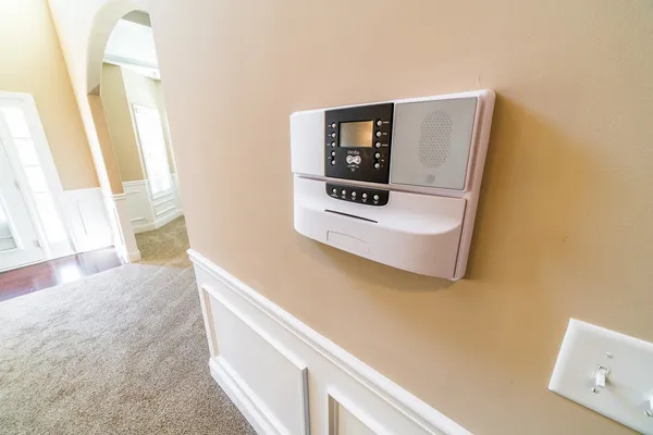 a view of an empty room and window