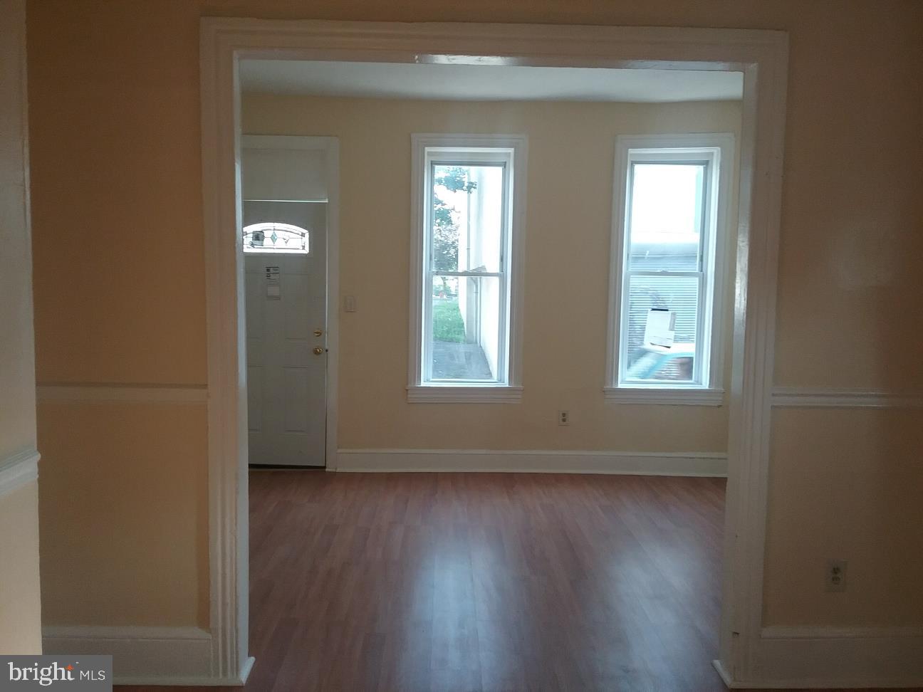 931 Court Street Reading, PA 19601 - Photo 3 of 7 Gallery Image 3