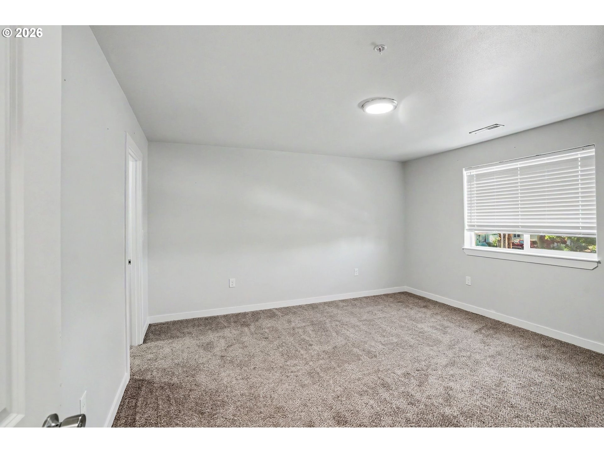 1671 Cooper Street Lebanon, OR 97355 - Photo 26 of 44
