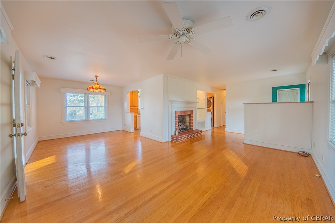 1317 Laurens Road Gloucester Point, VA 23062 - Photo 4 of 40