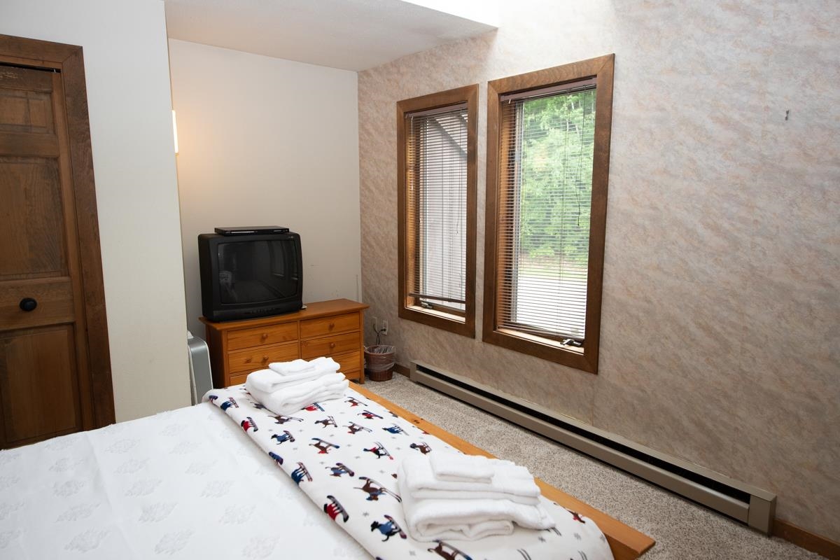 879 East Ash Road, Unit 7 Plymouth, VT 05056 - Photo 25 of 38