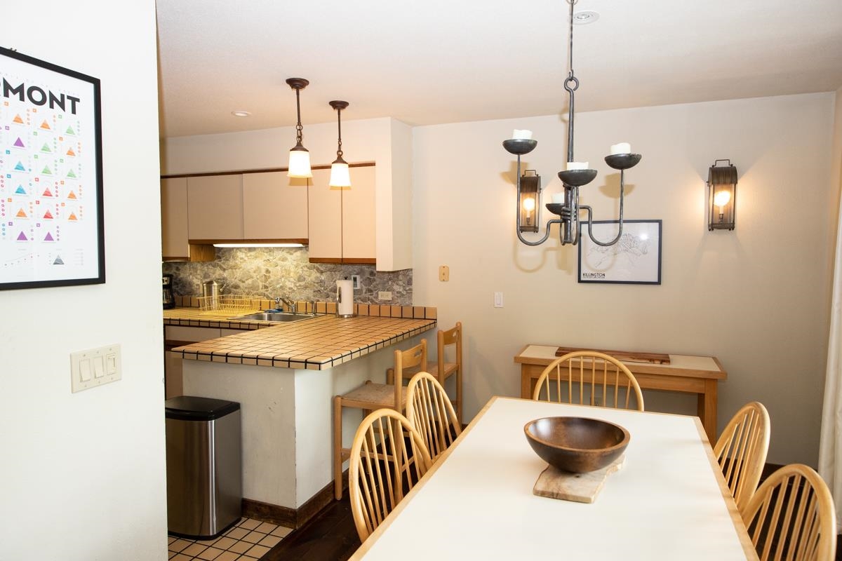 879 East Ash Road, Unit 7 Plymouth, VT 05056 - Photo 35 of 38