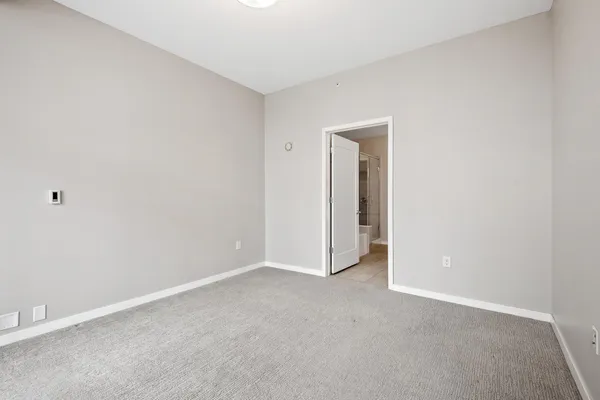 $2,215 | 465 Nicollet Mall, Unit 2009, Minneapolis, MN 55401