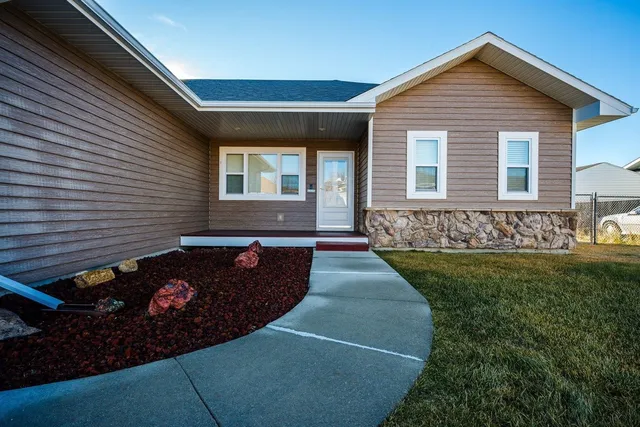 $375,000 | 503 North Pinnacle Drive, Buffalo, WY 82834