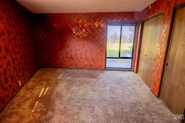$1,399,000 | Undisclosed Address, Bakersfield, CA 93306