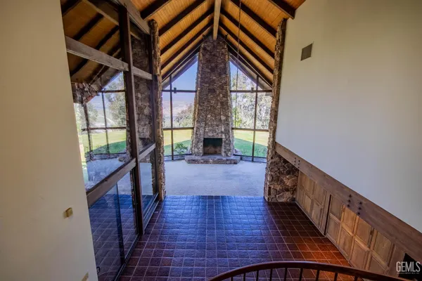 $1,399,000 | Undisclosed Address, Bakersfield, CA 93306