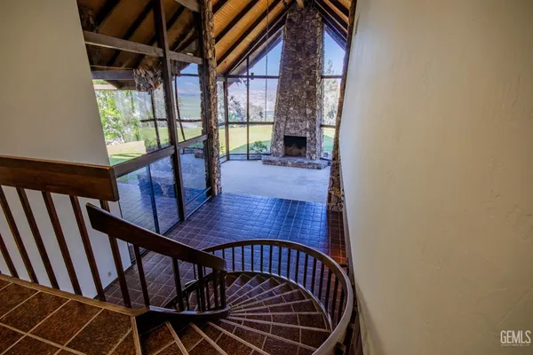 $1,399,000 | Undisclosed Address, Bakersfield, CA 93306