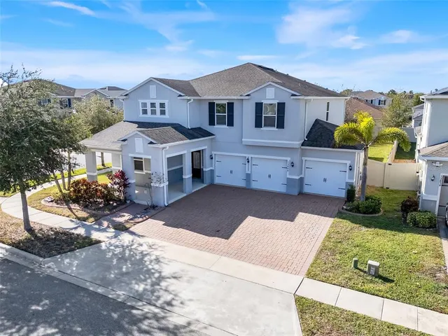 $800,000 | 13848 Peach Orch Way, Winter Garden, FL 34787