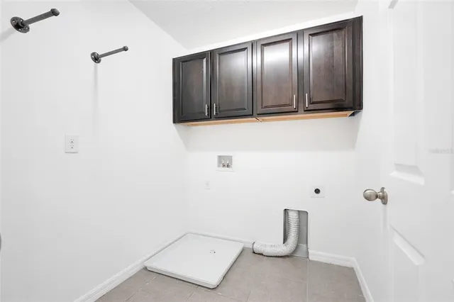 $800,000 | 13848 Peach Orch Way, Winter Garden, FL 34787