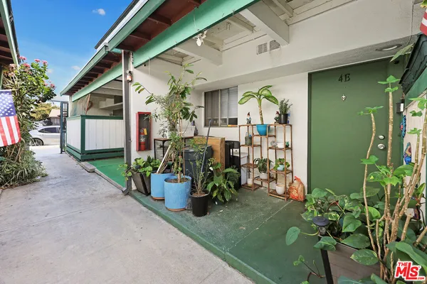 $2,900,000 | 500 South 6th Street, Montebello, CA 90640