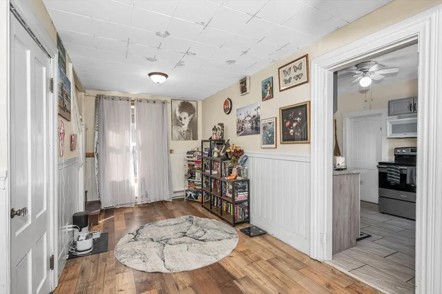 $234,999 | 2 Lakeview Avenue, Sterling, MA 01564