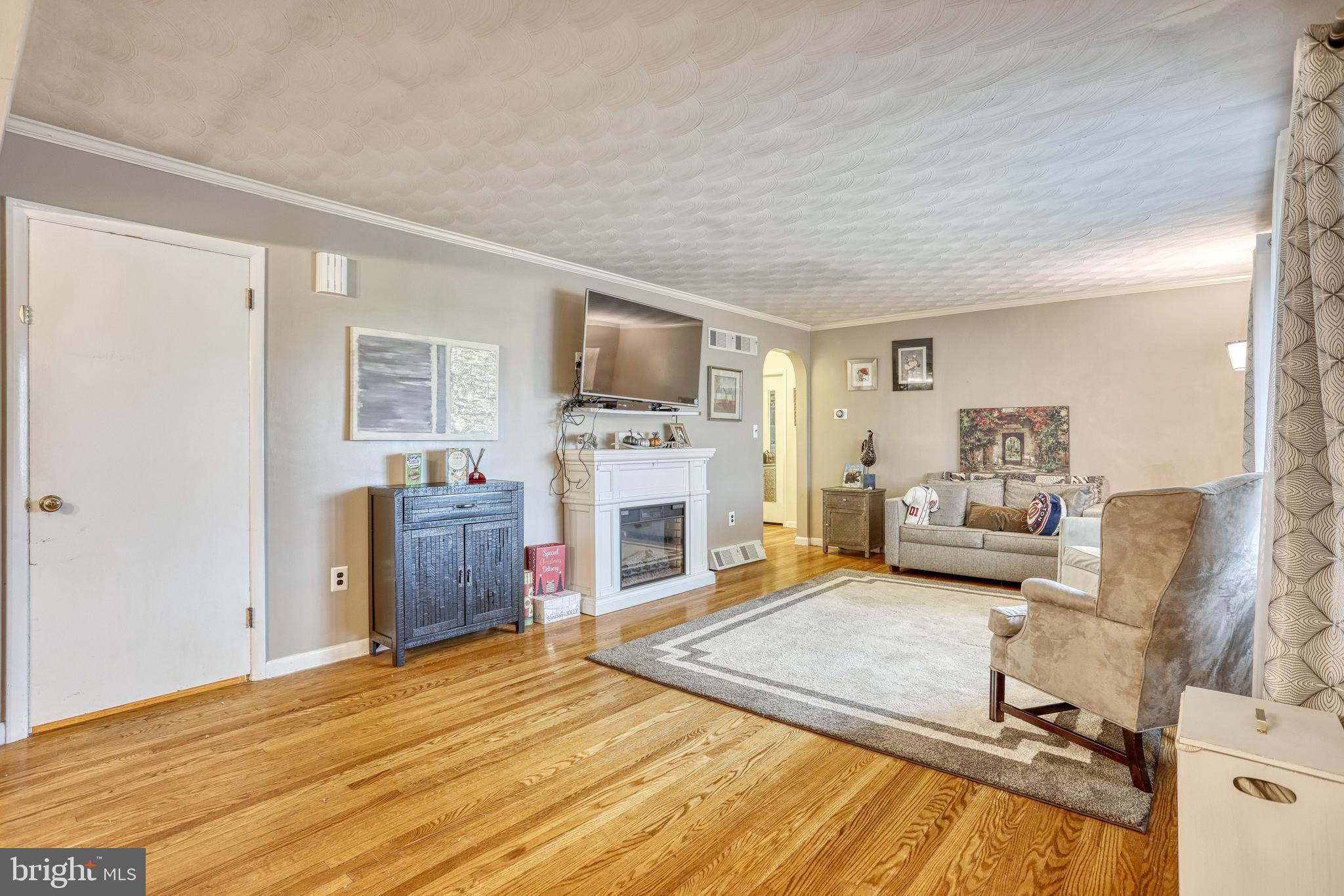 1967 Brenda Road York, PA 17408 - Photo 19 of 49 Gallery Image 19