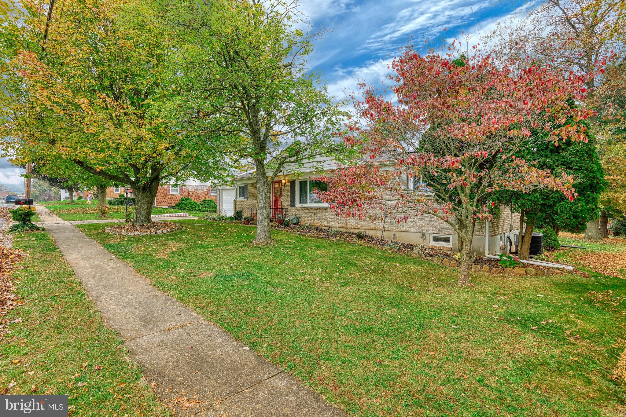 1967 Brenda Road York, PA 17408 - Photo 5 of 49 Gallery Image 5