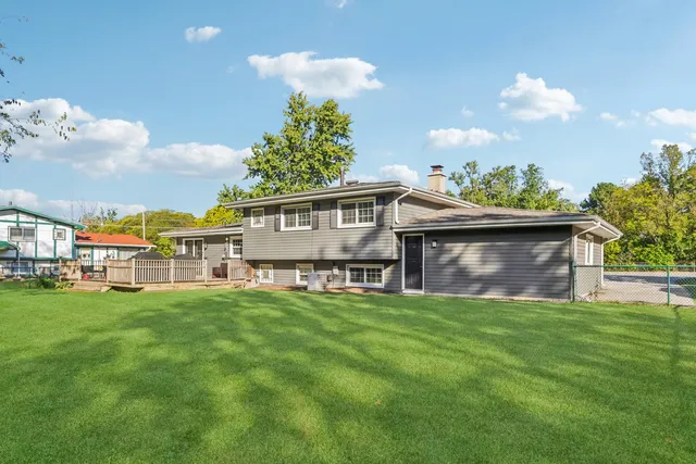 $639,000 | 28 East 55th Street, Hinsdale, IL 60521