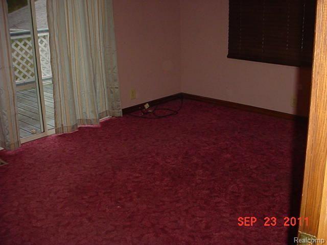2115 North Huron Road Pinconning, MI 48650 - Photo 8 of 8 705512366 Bed