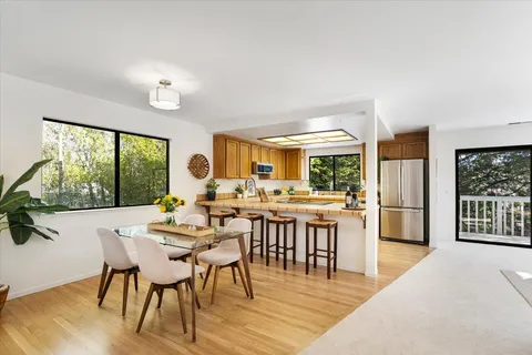 $1,300,000 | 105 Seaterrace Way, Aptos, CA 95003