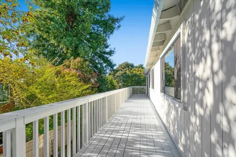$1,300,000 | 105 Seaterrace Way, Aptos, CA 95003