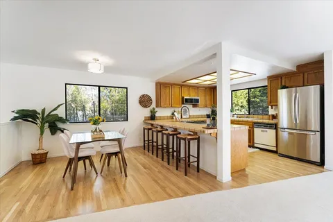 $1,300,000 | 105 Seaterrace Way, Aptos, CA 95003