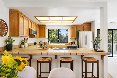 $1,300,000 | 105 Seaterrace Way, Aptos, CA 95003