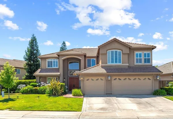 $930,000 | 2726 Marina Point Lane, Elk Grove, CA 95758