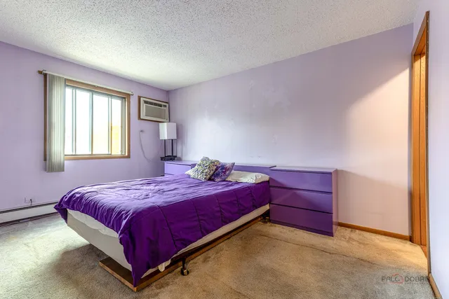 $205,000 | 15 Echo Court, Unit 8, Vernon Hills, IL 60061